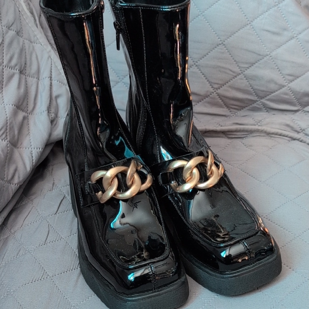Black Patent Leather Boots with Gold Chain Detail